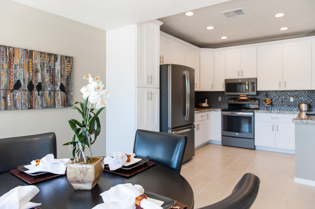 18 S Riata Drive Gilbert AZ 85296 modern-kueche