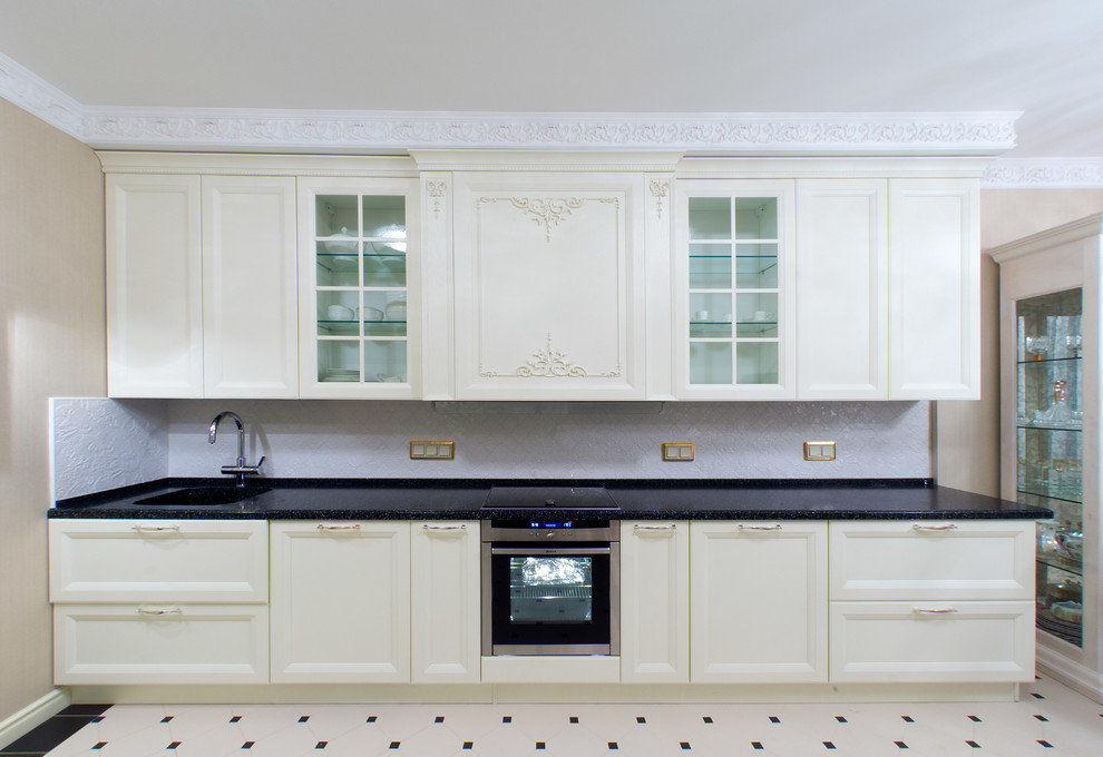 Квартира в высотке у реки