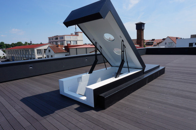Dachluke moderno-terrazza