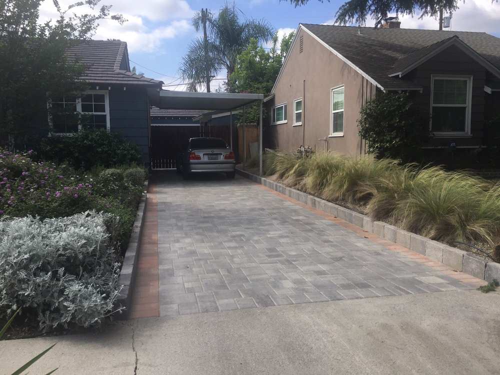 Valley Village-Drive way pavers