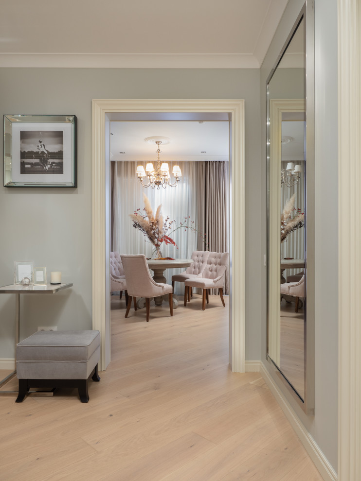 Классический интерьер в светлых тонах ЖК "Камелия"