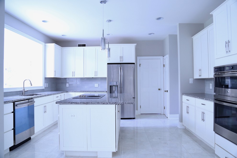 Inspiration for a transitional kitchen remodel in DC Metro