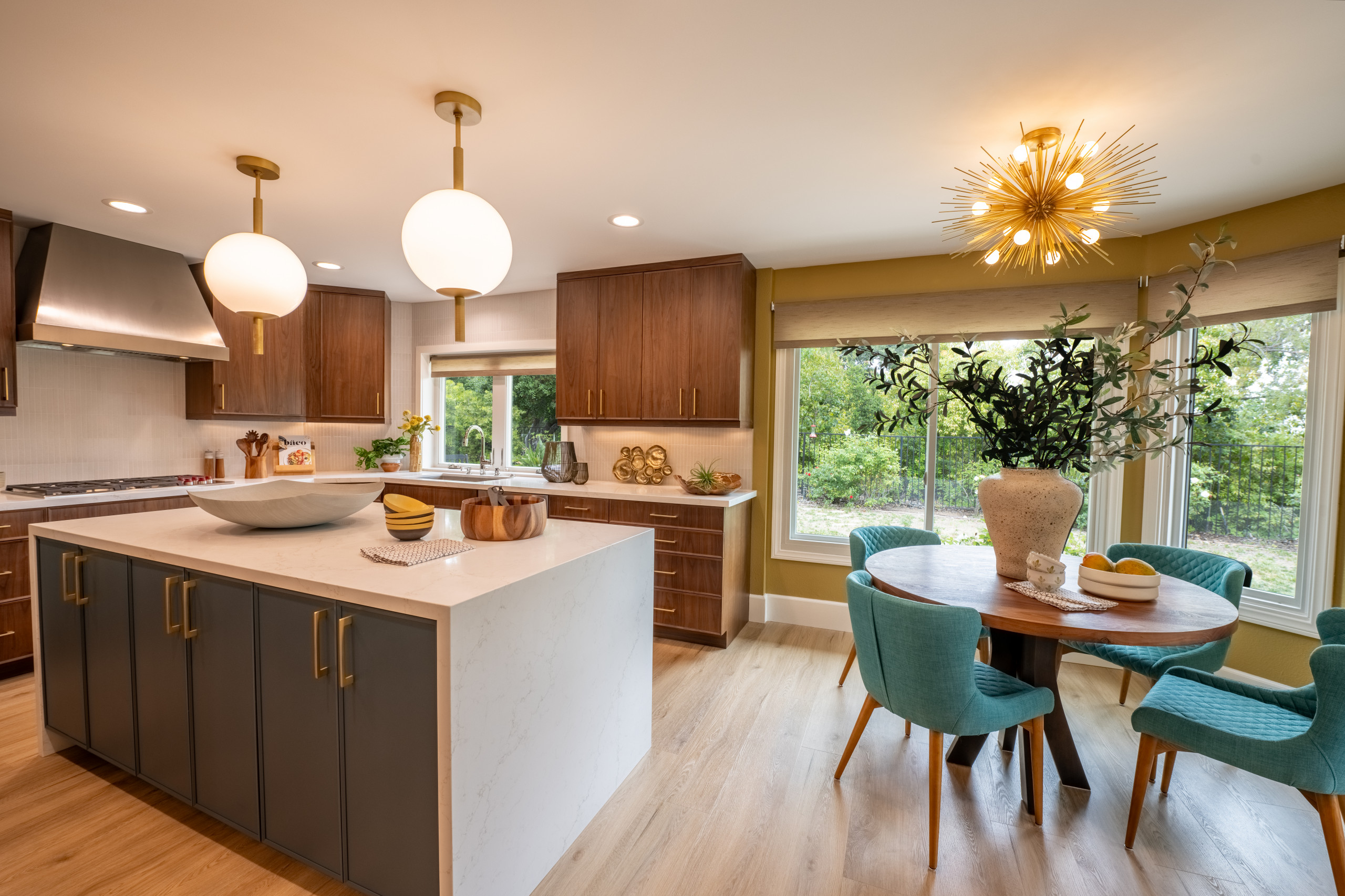 Contemporary Modern Kitchen Revamp