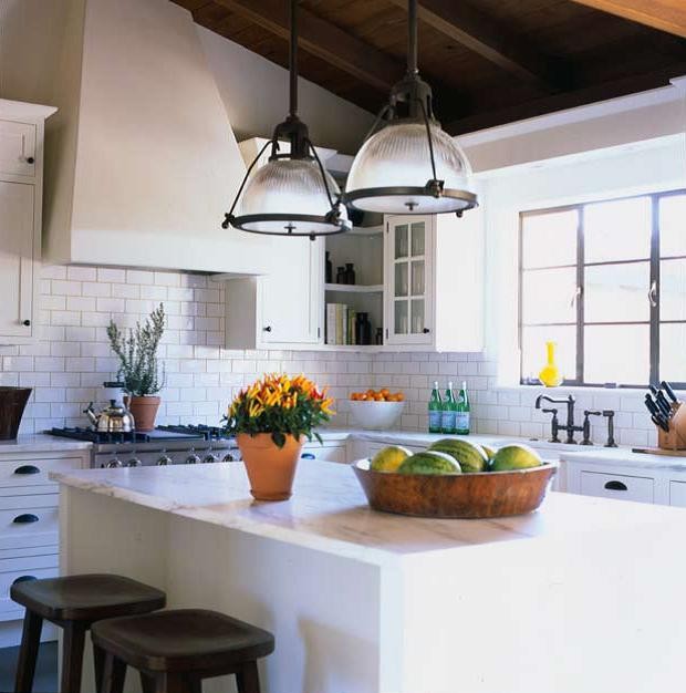 Design ideas for an eclectic kitchen in Phoenix.