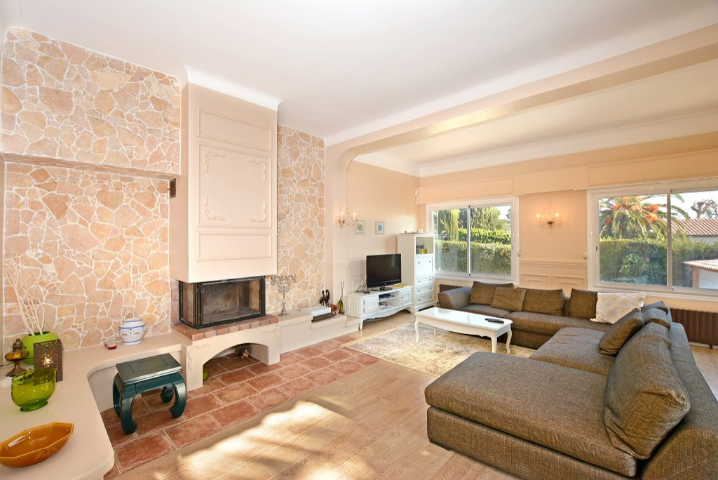 Вилла на южном побережье Франции