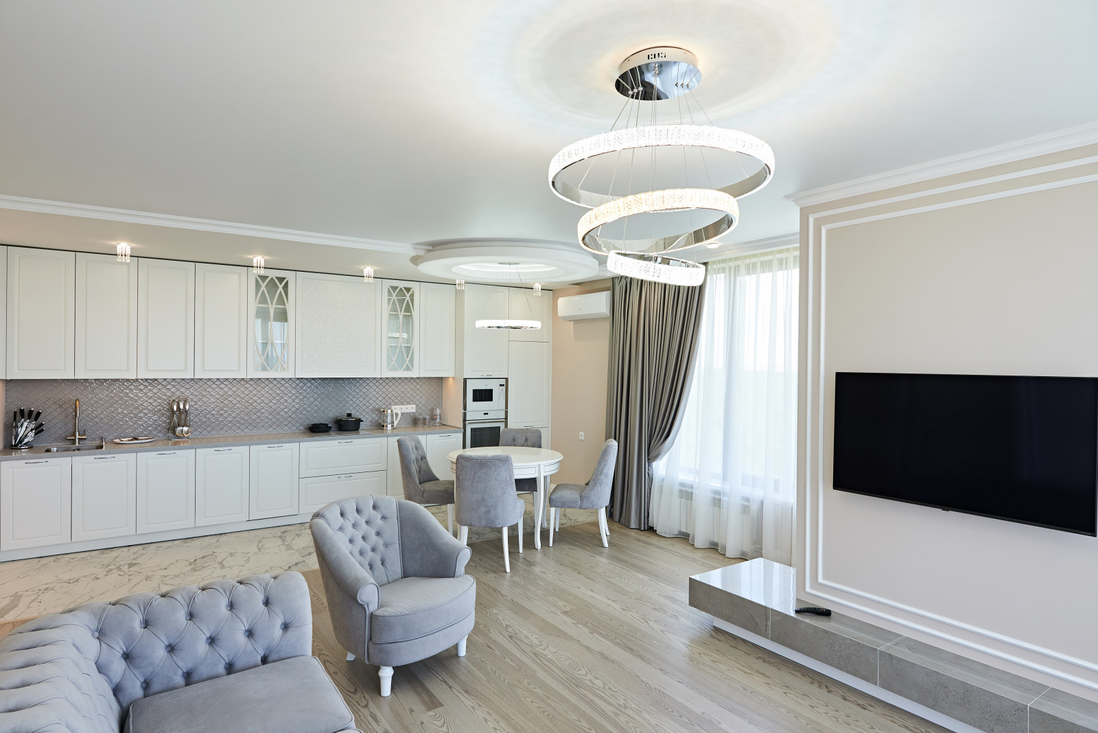 Неоклассика. Женский вариант.