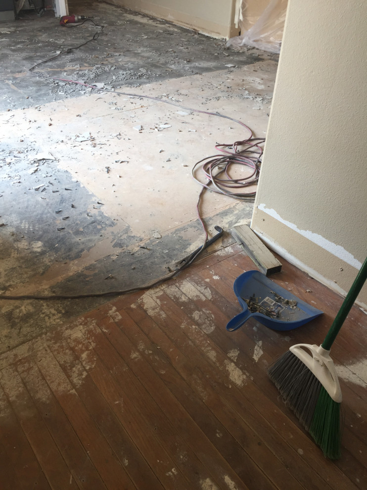 WOOD FLOOR RESURFACING