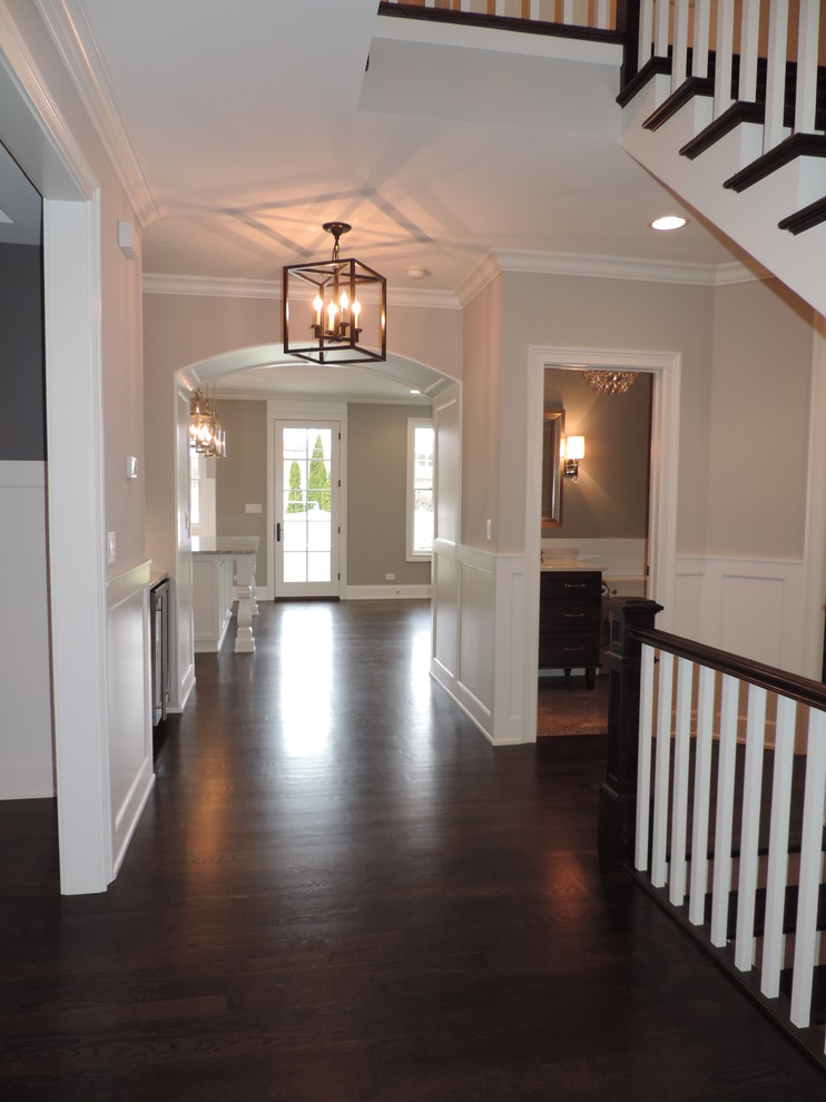 Transitional entryway photo in Chicago