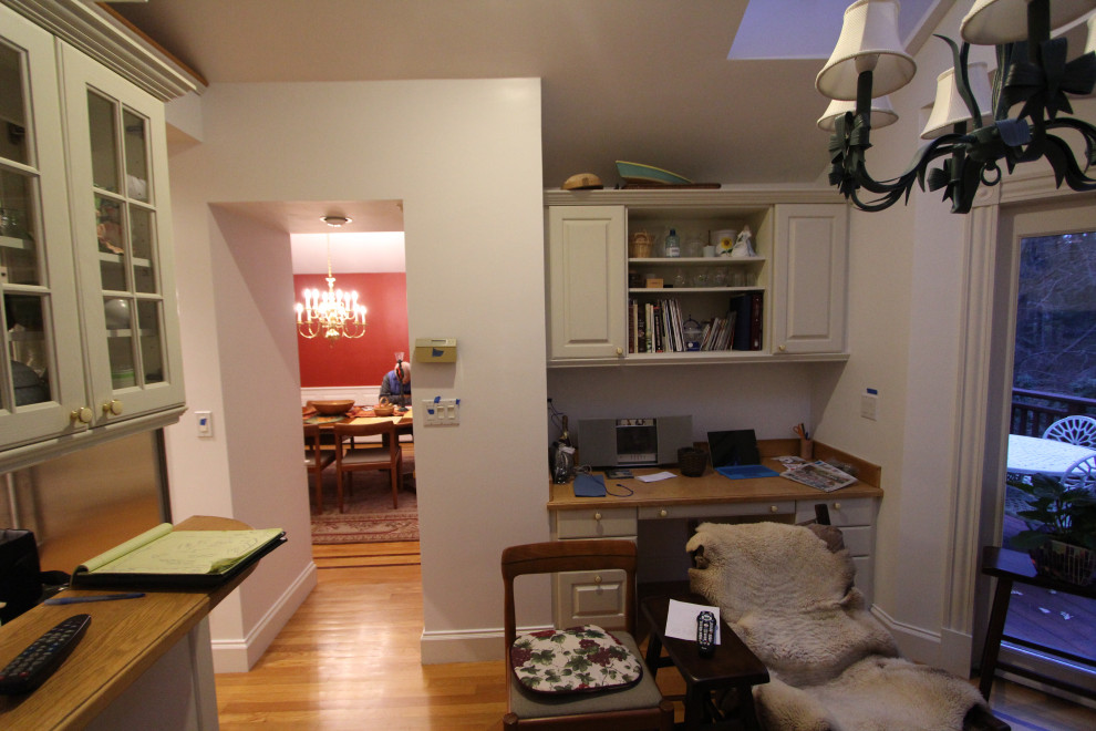 Brighter and White-r : Kitchen