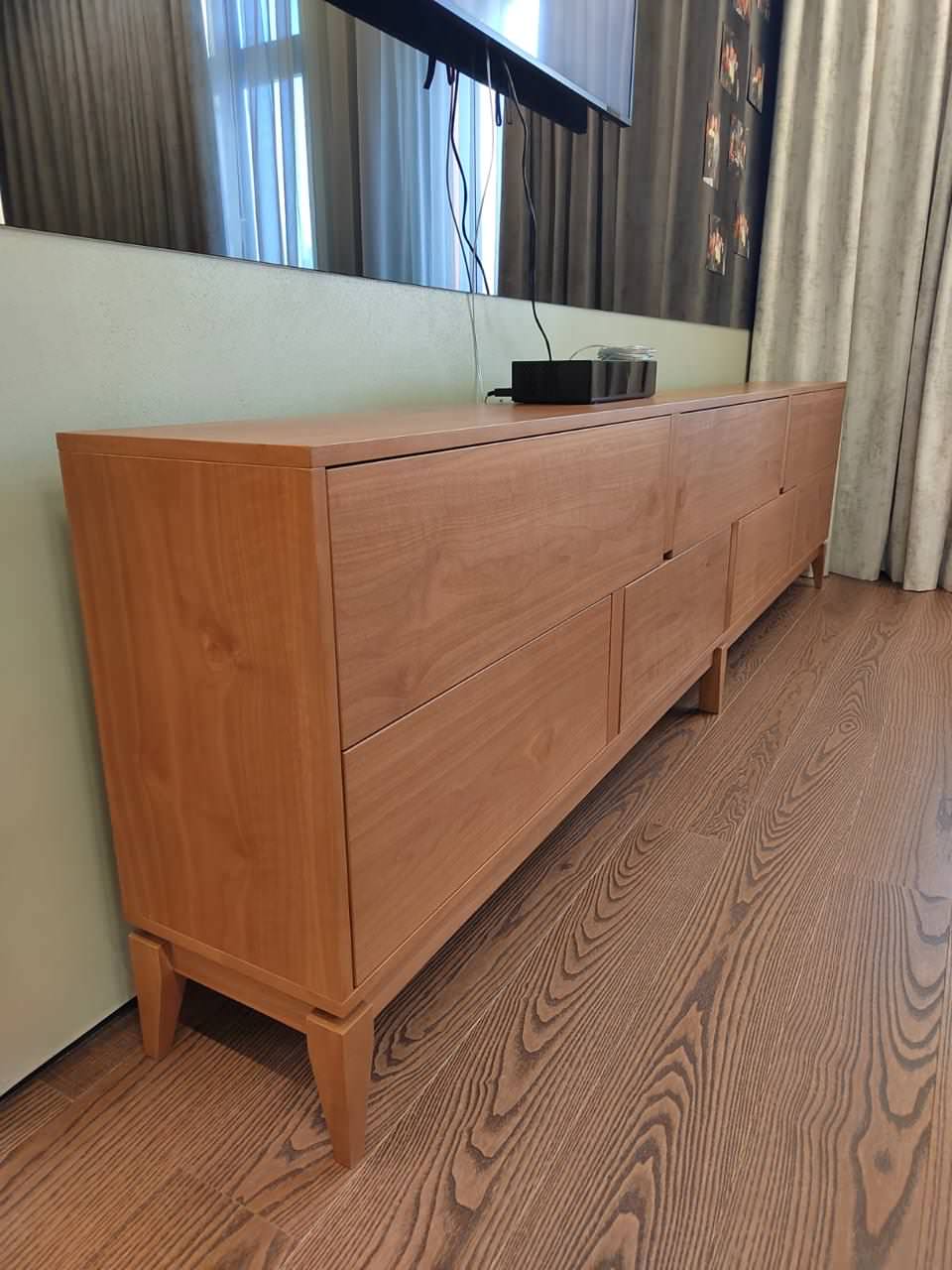 Стеллажи и Панели в квартире