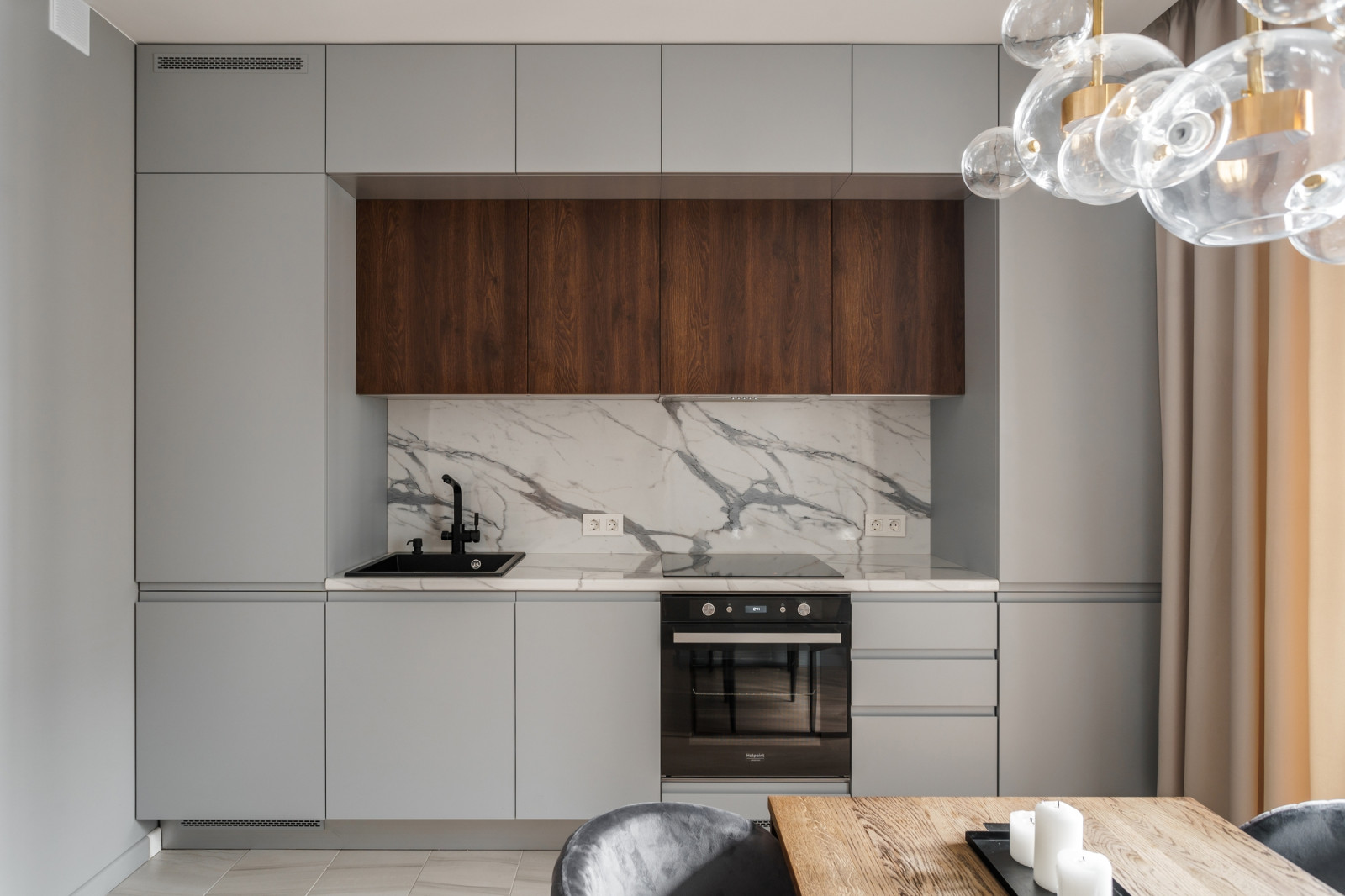 Шкаф вместо стены