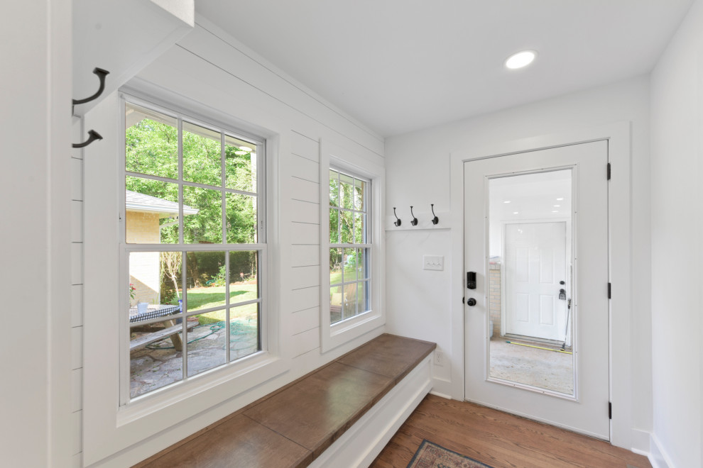 Entryway - entryway idea in Atlanta