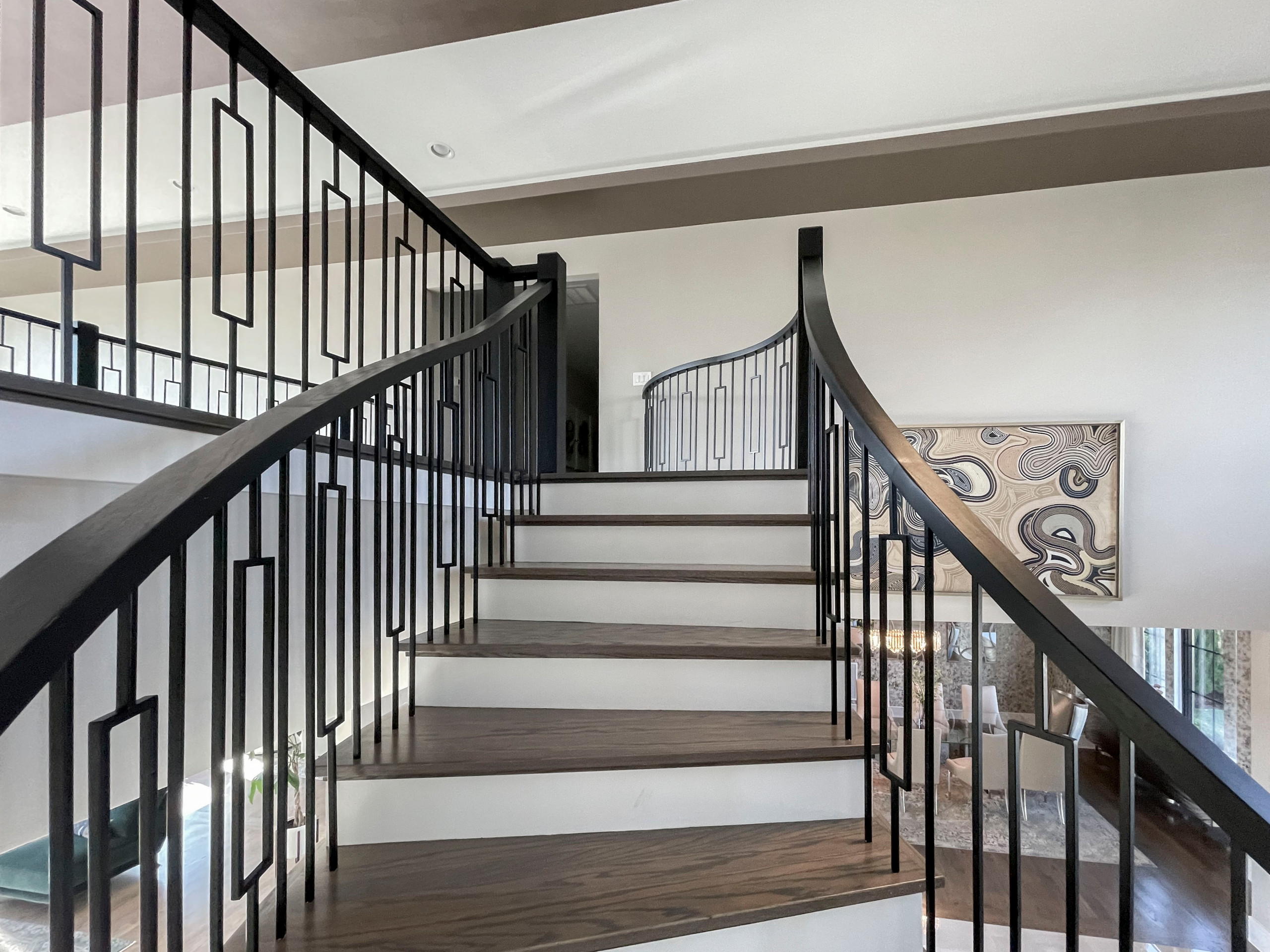 114_Striking Floating-Curved Staircase, Leesburg VA 20175