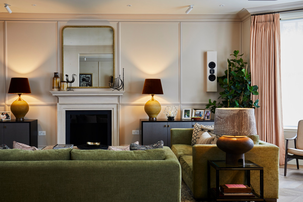 This is an example of a transitional living room in London.