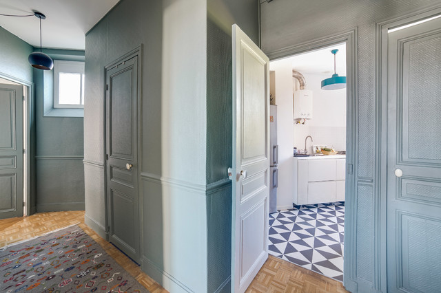RENOVATION COMPLETE trendy-gang
