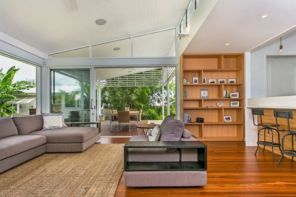 Design ideas for a contemporary living room in Gold Coast - Tweed.