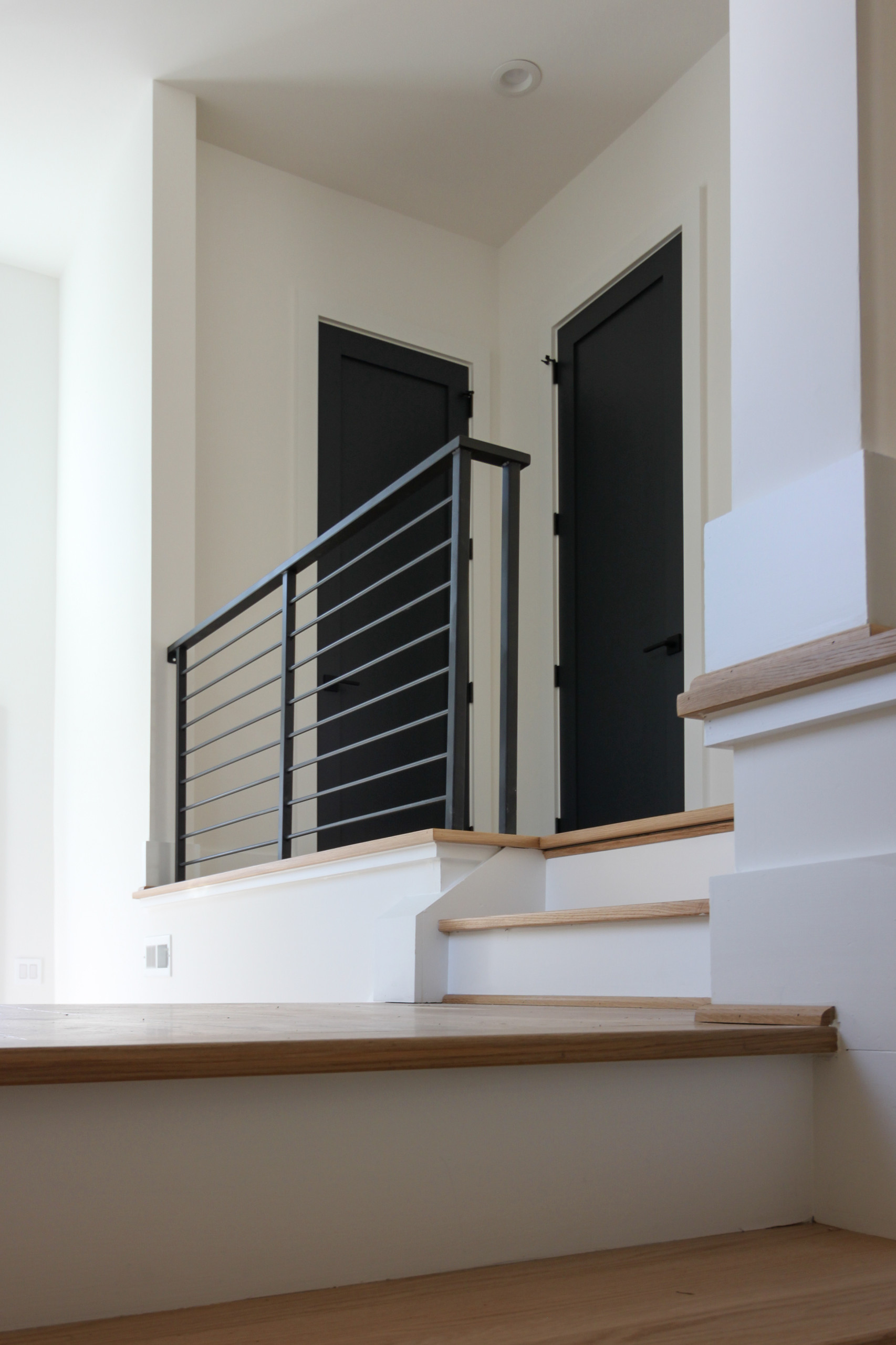 85_Sleek Three-Quarter Turn Multilevel-Staircase, McLean VA 22101