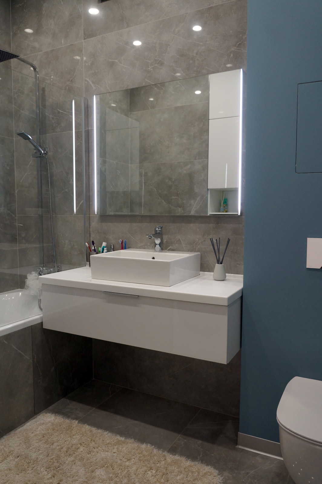 Реализация проекта *Гармония в серых оттенках*