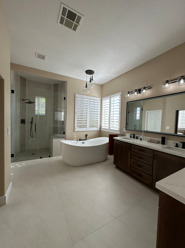 Cream and Contrast Primary Bathroom