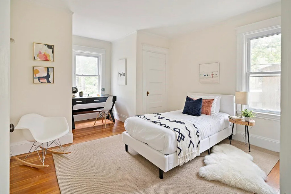 Example of a transitional kids' room design in Boston