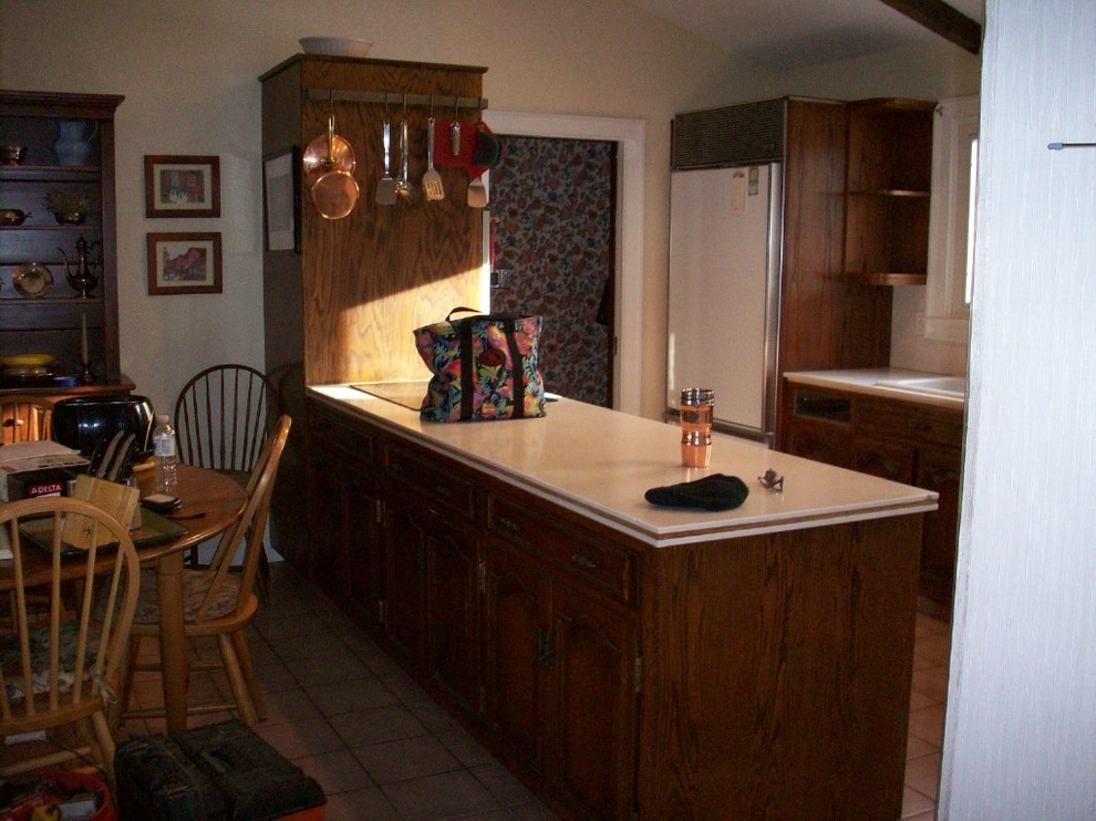 Kitchen - rustic kitchen idea in Boston