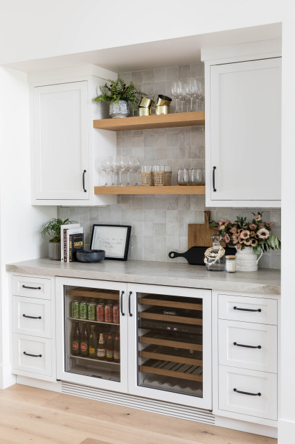 North Tustin beach-style-home-bar