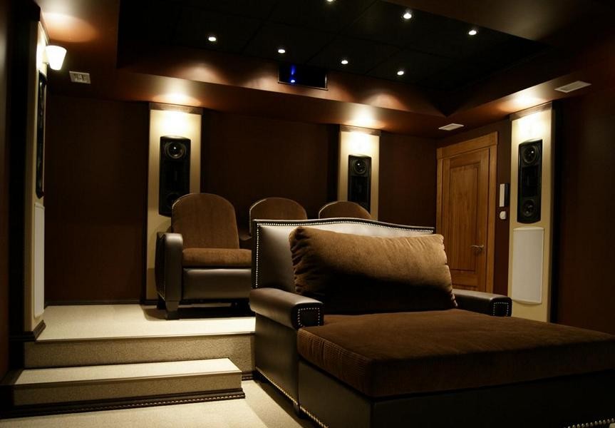 Домашний кинозал в Санкт-Петербурге