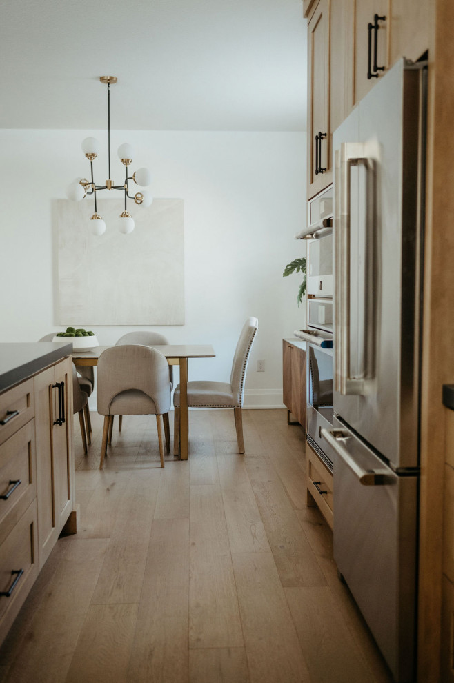 Kitchen - kitchen idea in Toronto