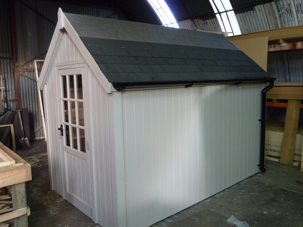 Photo of a large modern detached garden shed in London.