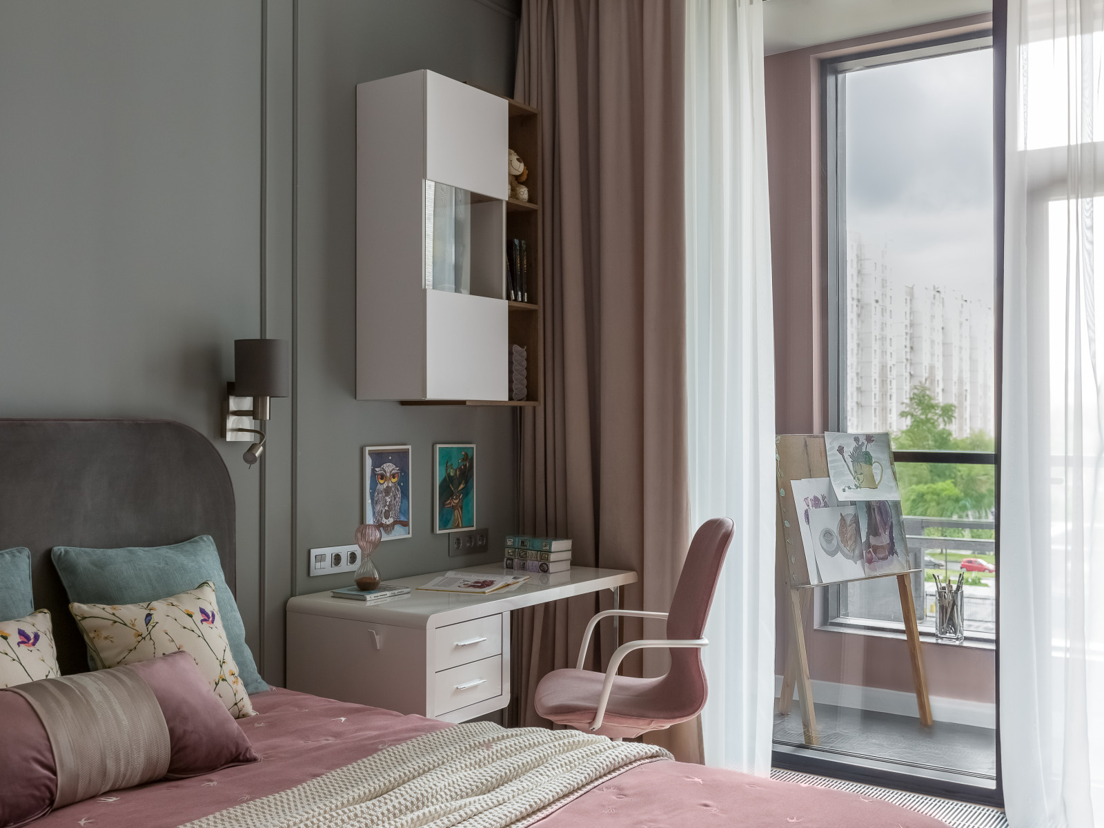 Семейная квартира с интересными дизайнерскими решениями