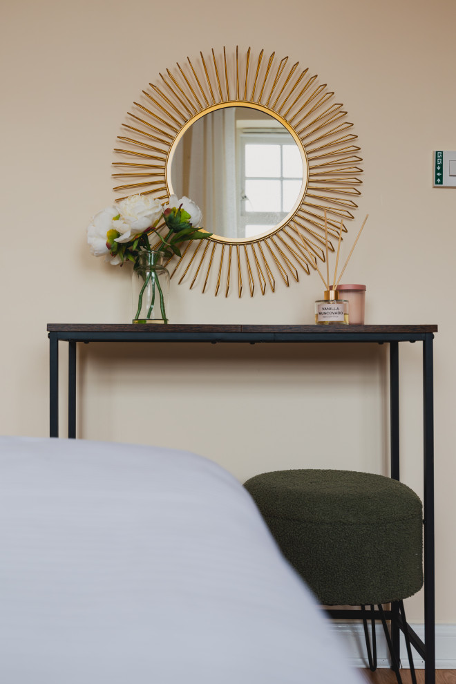 Chartwell Close -  Empty Property - Stage to Sell