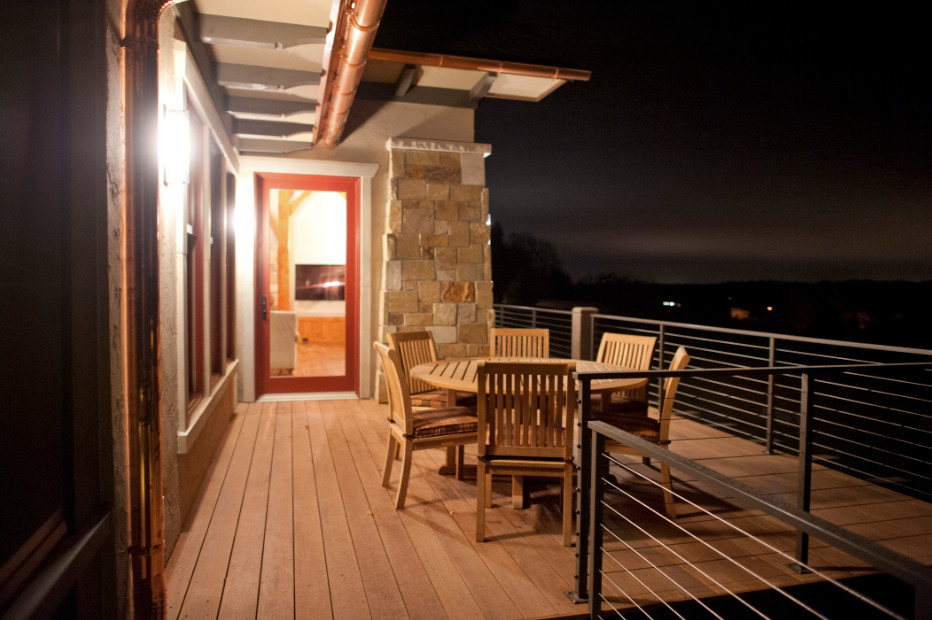 Inspiration for a rustic home design remodel in Minneapolis