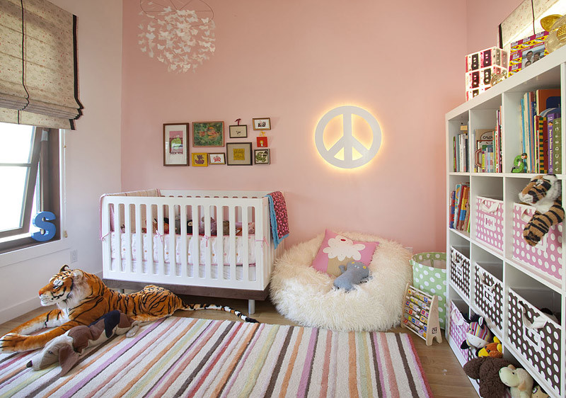 This is an example of a contemporary kids' room in San Francisco.