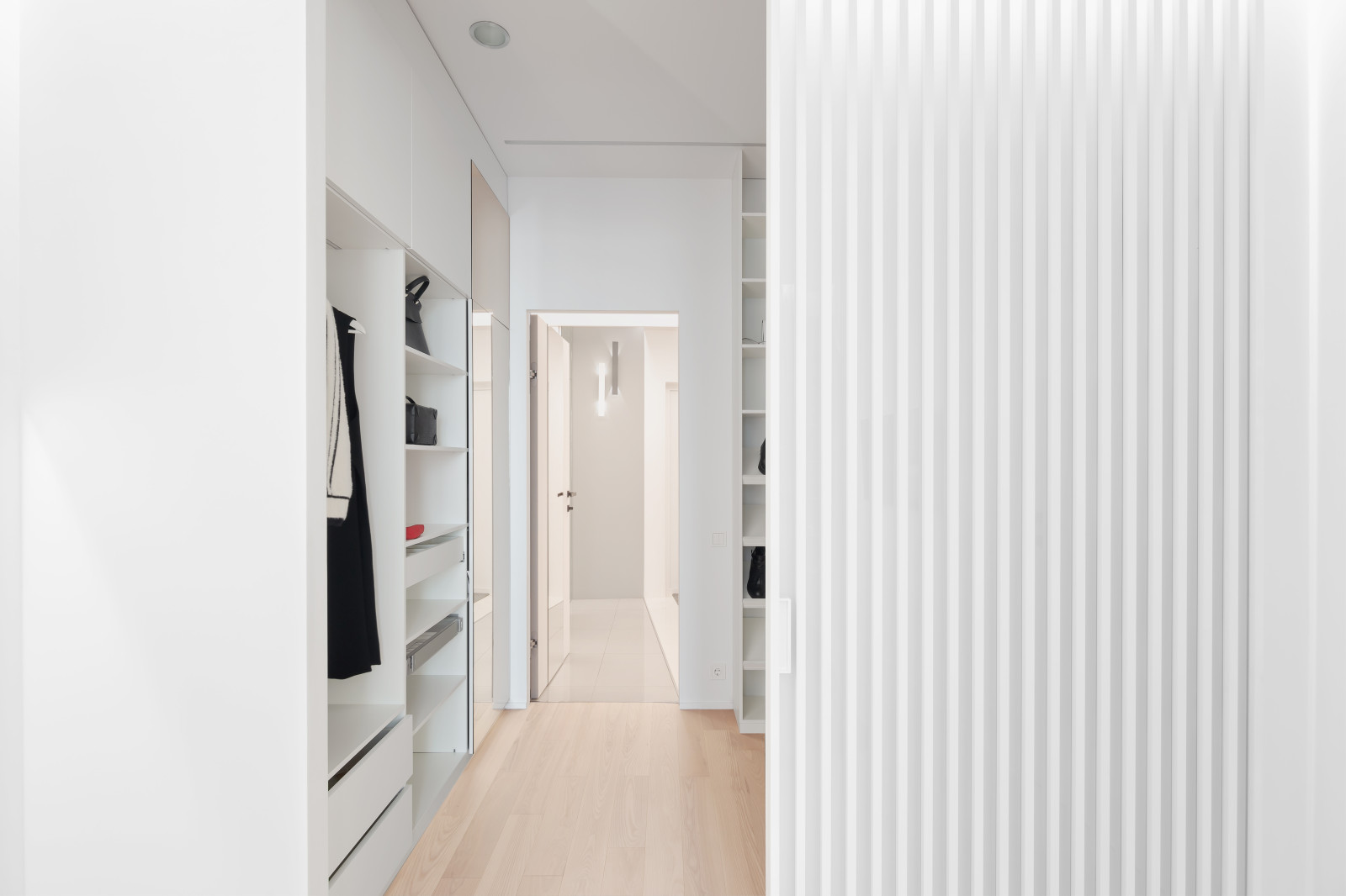 Двухкомнатная квартира с символом метро