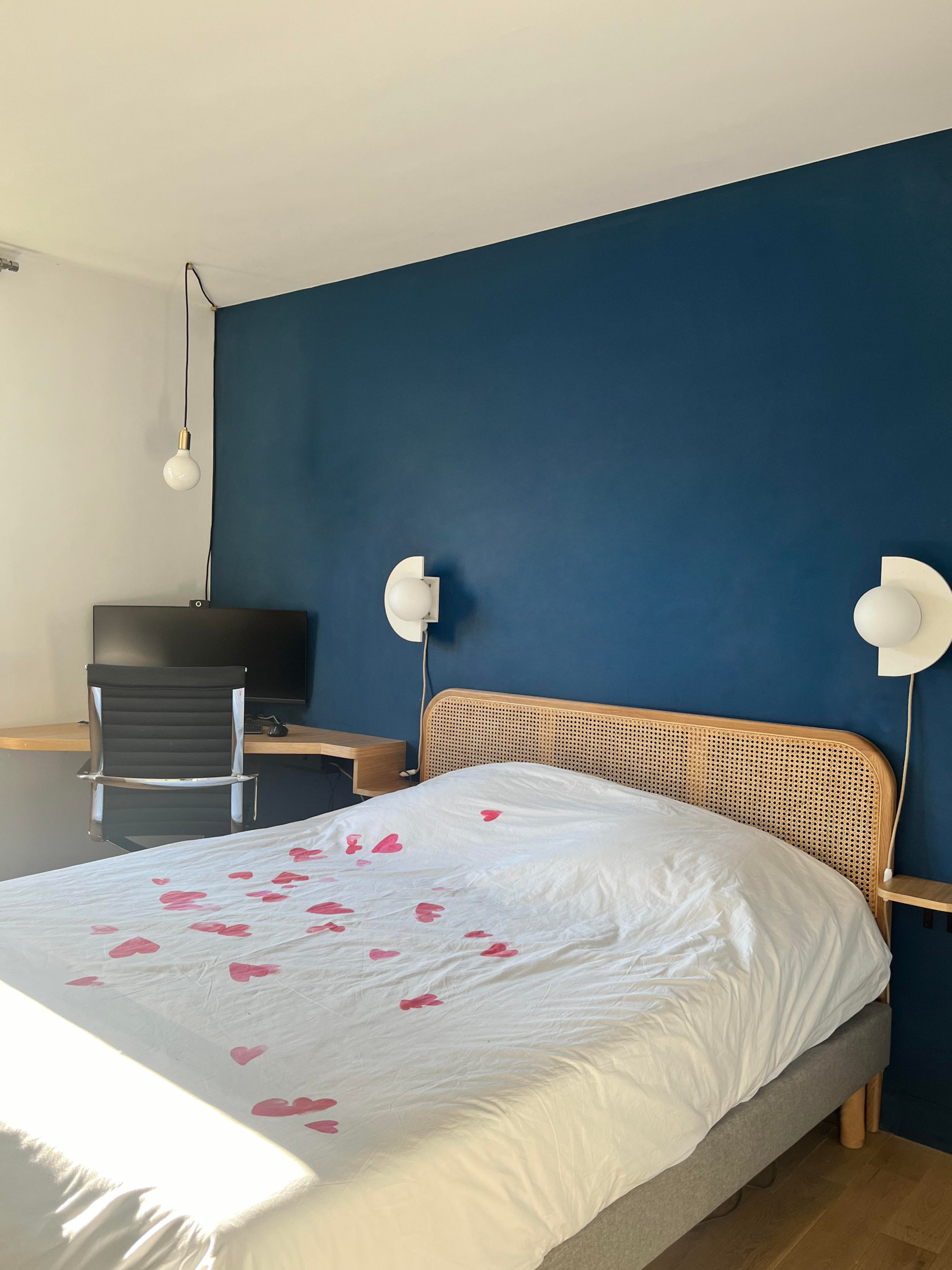 Bureau triangle sur-mesure