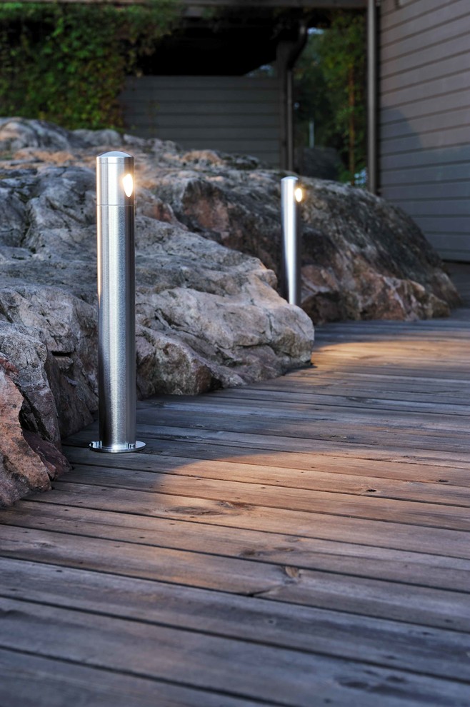 Ландшафтное освещение в скандинавском стиле.