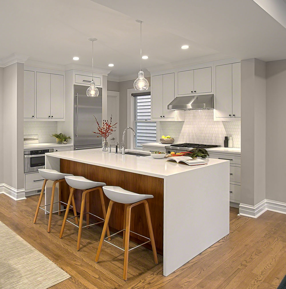 Wilmette Kitchen remodel Modern Kitchen Chicago by Mason Miller