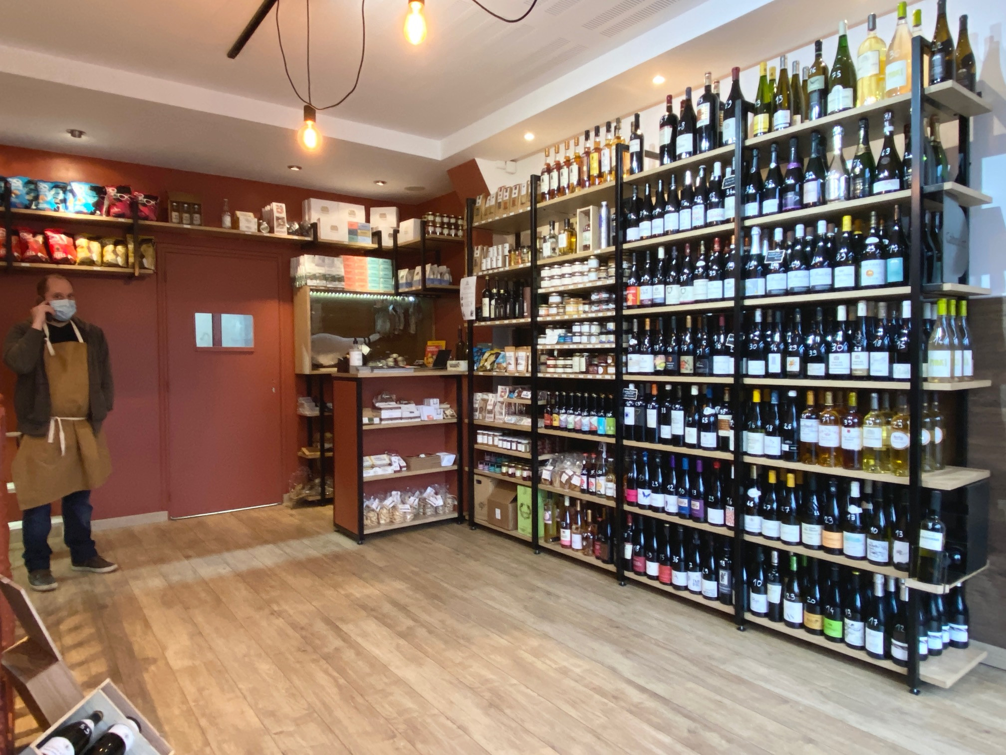 Transformation d'un local commercial en cave à vin