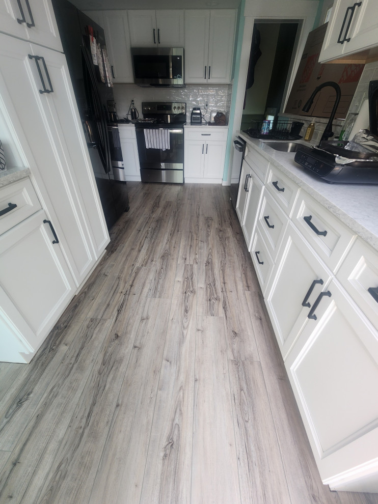 Jackson - Black & White Kitchen Remodel