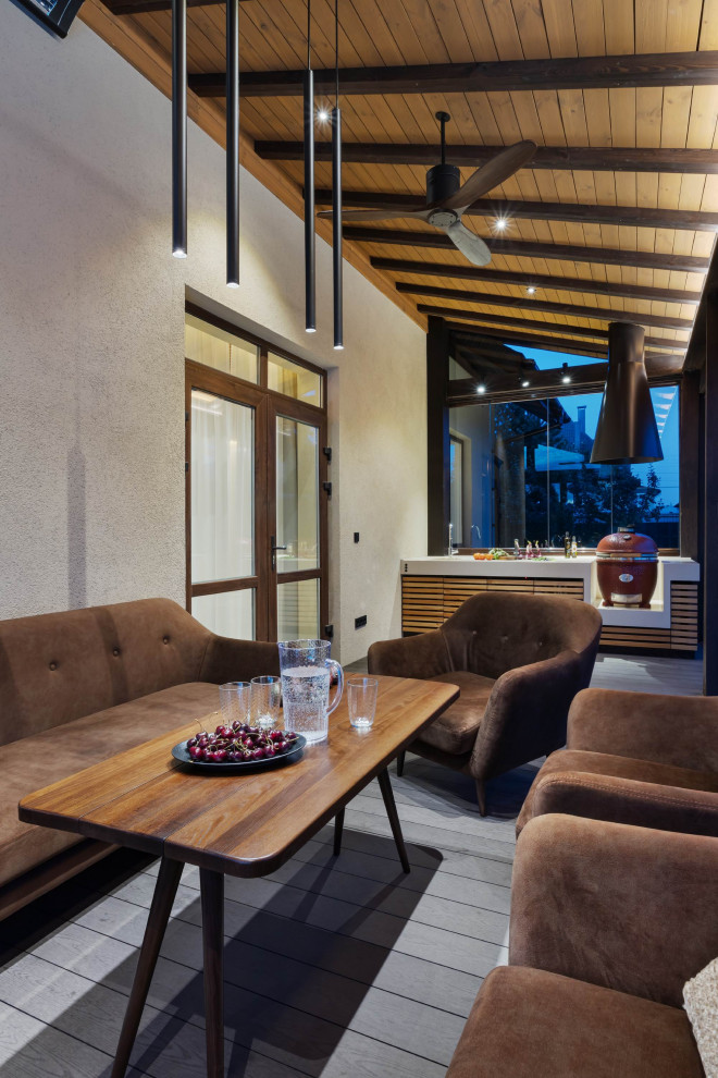 Остекленная терраса ЕЩЕ НЕМНОГО ЛЕТА