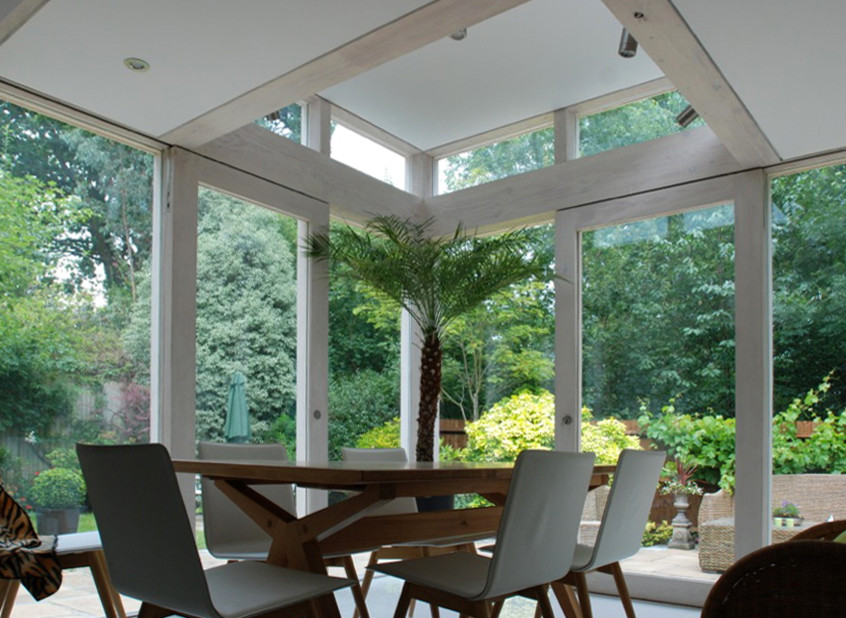 This is an example of a modern dining room in London.