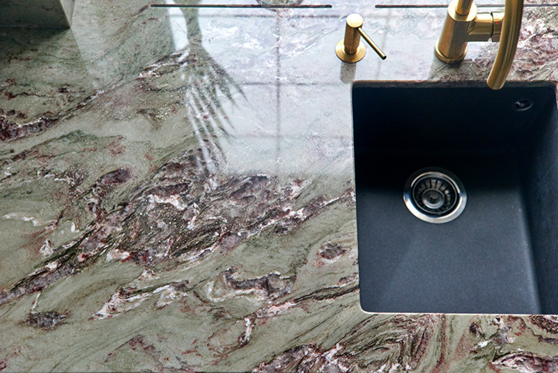 Дом в поселке Британика