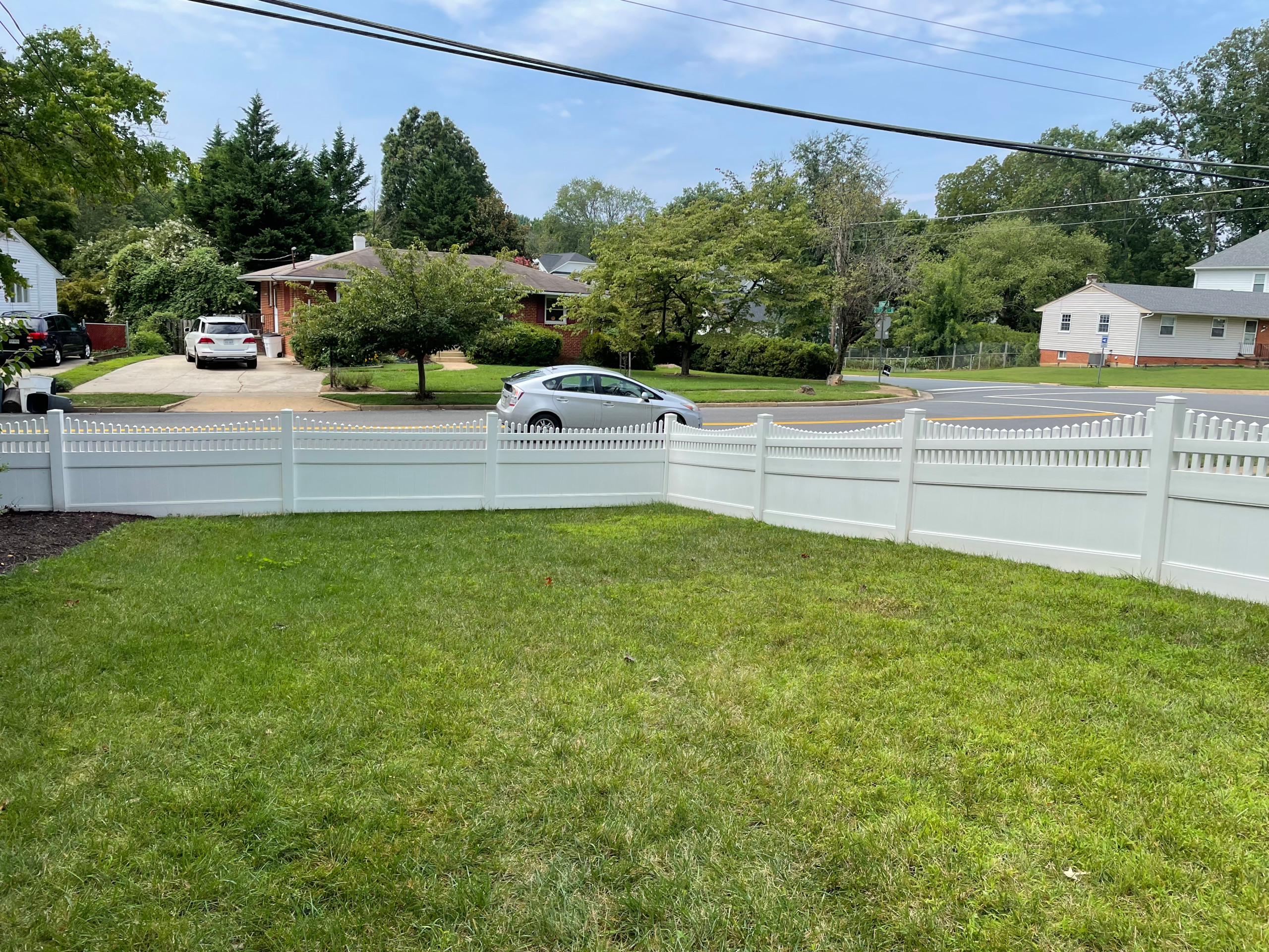 Vinyl fence powerwash