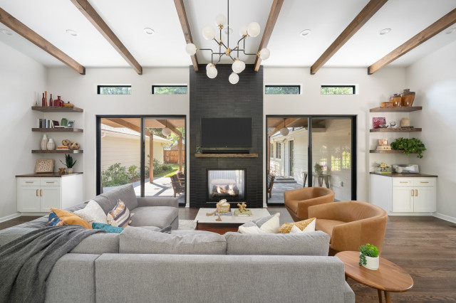 Renovation Revives a Ranch Home's Midcentury Modern Vibe