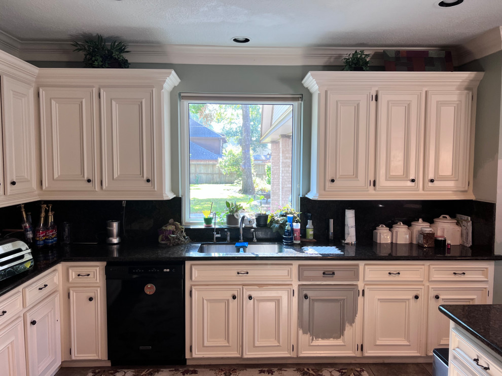 Parkriver - Kitchen and Bathroom Remodel