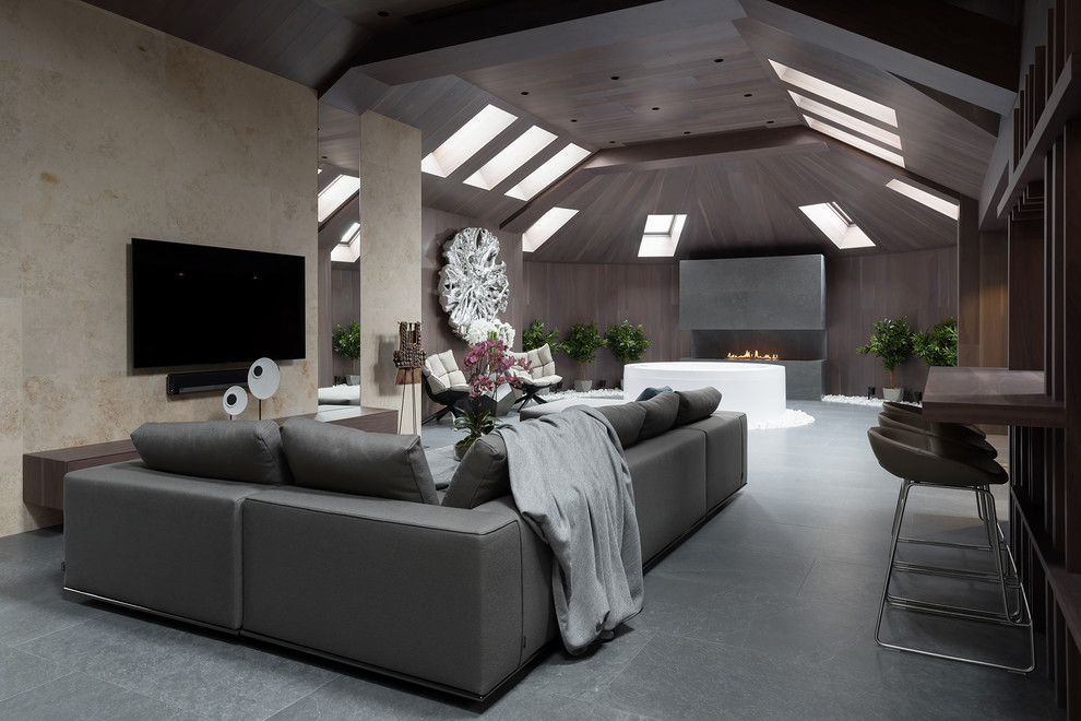 Интерьеры загородного дома в поселке Монтевиль