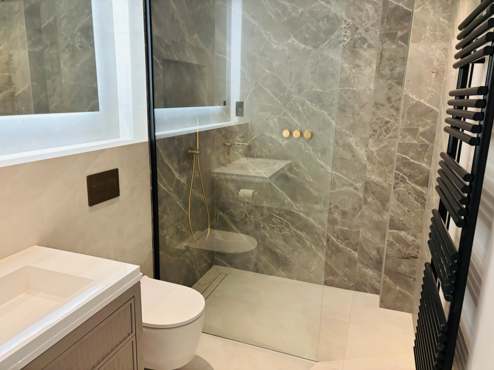 Shower room, NW3