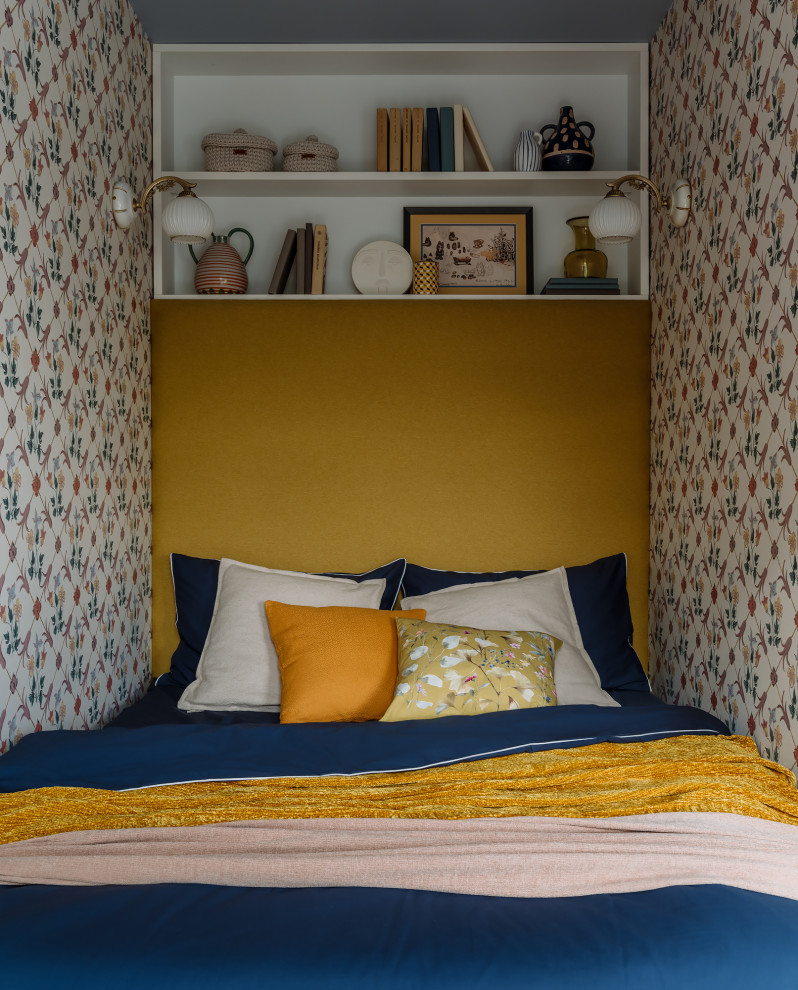Example of a transitional master bedroom design in Moscow with yellow walls