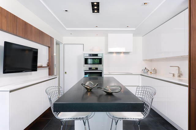Mid Century Modernism modern-kueche