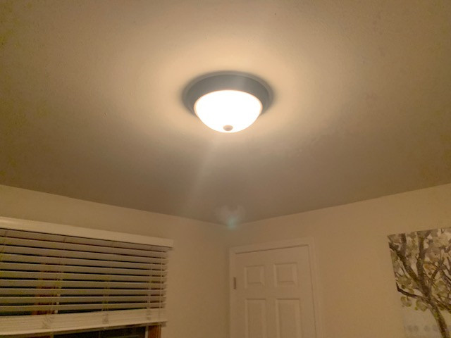 4 boob lights --3 bedrooms and 1 hallway--NONE MATCH